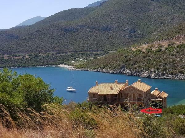 Two-Storey Mansion At The Sea Arkadiko Chorio Extérieur photo